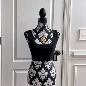 BLOCH… rib cropped top